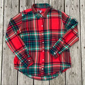 Aerie red and green plaid flannel button-up top